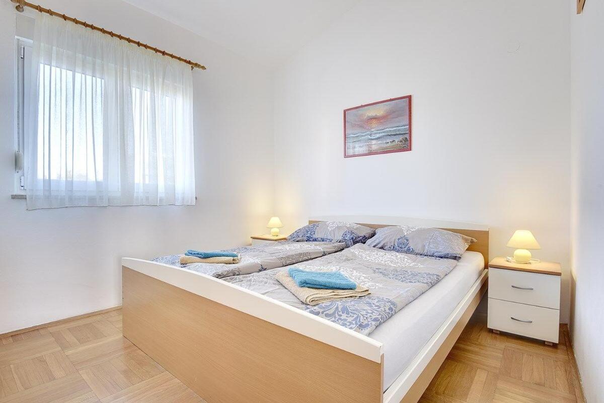 Apartment Stela Медулин Екстериор снимка