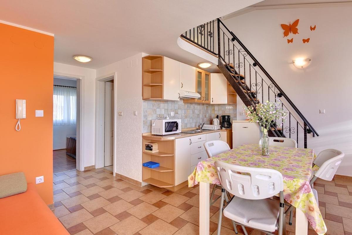 Apartment Stela Медулин Екстериор снимка